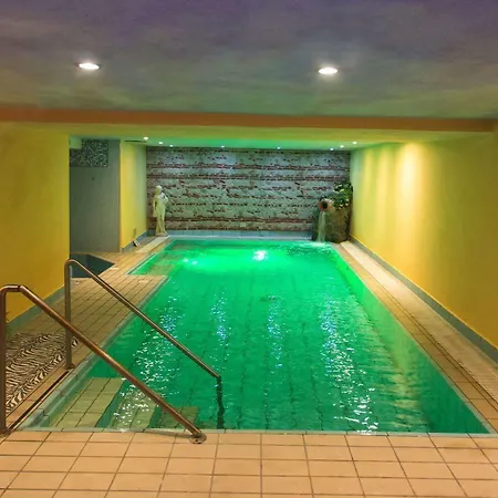 Parco Dei Principi & 4*